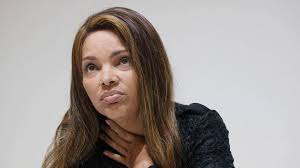 Neta do casal, ela é filha adotiva de simone dos santos. Flordelis Tera De Usar Tornozeleira Eletronica Por Ordem Judicial Pais Diario Do Nordeste