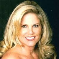 April Gedney's Instagram, Twitter & Facebook