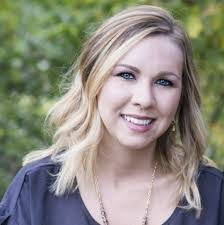 Amie Hurst's Instagram, Twitter & Facebook