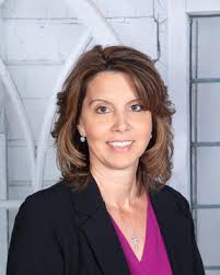 Tracy Urban, CENTURY 21 Real Estate Agent in Cream Ridge, NJ