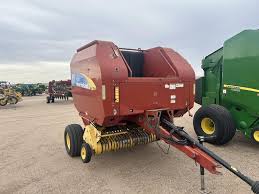 New Holland BR7060 Fork Baler