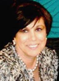 Yolanda Bender's Instagram, Twitter & Facebook