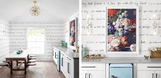 See How Grace Mitchell Uses Wallpaper Murals On Hgtv Show One Of A Kind Murals Your Way Family Room Inspiration Mural Wallpaper Family Room Decorating