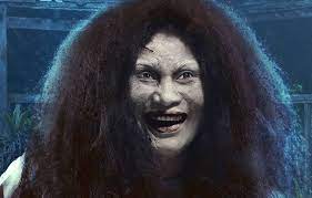 However, things get more interesting when the village is haunted by a strange occurrences, despite the burial of mak limah. Dalam 11 Hari Sahaja Filem Hantu Kak Limah Paling Laris Dalam Sejarah Ini Kutipannya Iluminasi