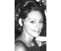 Betty Bange's Instagram, Twitter & Facebook