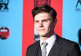 American Horror Story Why Is Evan Peters Leaving The Show