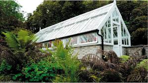 Online listing of trim greenhouses. Do It Yourself Heating Of The Greenhouse In Winter Design And Installation Of A Winter Greenhouse