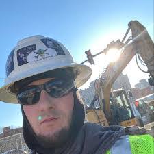 Venson Moore's Instagram, Twitter & Facebook