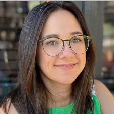 Donna Howlett (@DonnaHowlett_)