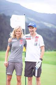 Ever wanted to own a bib that's signed by maren lundby? Maren Lundby On Twitter Skijumper S Golf Trophy 2018 Endeligskulledetlykkes Reklame Nammo Lo Konicaminolta Norsktipping Adidas Polarm400 Maximnorge Hopplandslaget Fisskijumping Bestofzillertal Utlaubimherzen Sgt2018 Https T Co