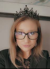 I never wanted to b a princess , I always wanted to b a WITCH ☠️💀💋…..