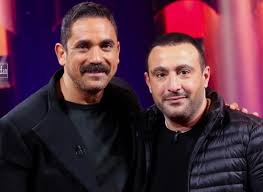 يبدو أن جدل مسلسل نسل الأغراب لم يتوقف مع انتهائه وسوف يستمر لفترة ليست بقصيرة، فبعد قرار الشركة المتحدة للخدمات الإعلامية بوقف التعامل مع محمد سامي مخرج وكاتب سيناريو مسلسل نسل الأغراب، اشتعلت حالة من الخلافات. Ø§Ø­Ù…Ø¯ Ø§Ù„Ø³Ù‚Ø§ ÙˆØ§Ù…ÙŠØ± ÙƒØ±Ø§Ø±Ø© Ø£Ø®ÙˆØ© Ù…Ù† Ø§Ù„Ø£Ø¨ ÙÙŠ Ù†Ø³Ù„ Ø§Ù„Ø£ØºØ±Ø§Ø¨ Ù…Ø¬Ù„Ø© Ø§Ù„Ø¬Ù…ÙŠÙ„Ø©