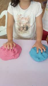 Tuz Seramigi Hamuru Pembe Ve Mavi Akrilik Boya Ile Yaptim Pembe Mavi