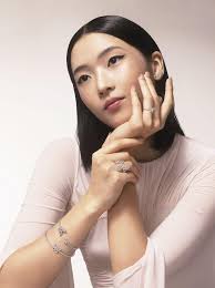 Read Lifestyle from Best selling Magazines and Newspaper