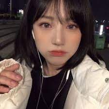 Girls From Asia To Europe Girlsfromasiatoeurope Instagram Photos And Videos Ulzzang Short Hair Girl Short Hair Korean Short Hair
