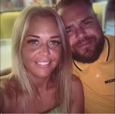 The UFC 286 main card is 🔥 Leon "Rocky" Edwards (20-3) vs. Kamaru Usman  (20-2)