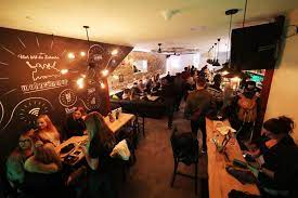 Telefonbuch und rückwärtssuche für deutschland. Coburg Wohnzimmer Bar