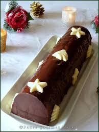 Buche Chocolat Vanille Sur Croustillant Praline Chocolat Vanille Croustillant Praline Gourmandise