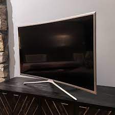 Let's take a step back and discuss the nature of curved tvs in more detail. A Review Of My New Samsung Curved Tv I Hate It So Much The Verge