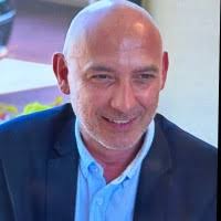 70+ profils pour “L'abbe”