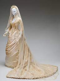 Elegance Victorian Wedding Dress Historical Wedding Dresses Wedding Gowns Vintage