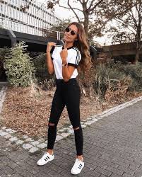 Deutsche Stifte Raclette Rezepte Aussenkuche Essen Und Trinken Nagel Ideen Schwarzerhumor Bose Idee Vestito Casual Vestiti Alla Moda Vestiti Per Ragazzine