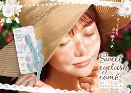 New Item" Sweet Eyelash Comb are now available!