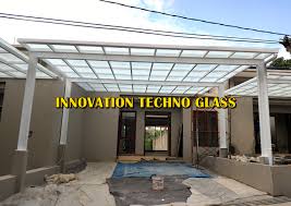 Contoh kanopi kaca rumah elegan eksterior rumah 1502 via rumahminimalisoi.com. Kanopi Kaca Murah Untuk Carport Minimalis Anda Pasang Kanopi Kaca Tempered Dengan Harga Murah