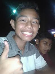 MOMOS De La RUBEN DARIO :v