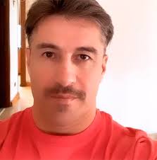 Fernando solabarrieta current age 51 years old. Fernando Solabarrieta Se Corta El Pelo Solo Y Asume Que Fue Una Mala Decision Fotos De Como Quedo Guioteca