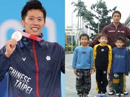 編按：台灣體操選手李智凱 28 日在東京奧運全能出賽，在最拿手的鞍馬項目二度落馬，僅拿 12.666 分，全能排名 21。李智凱事後表示，當天的失誤對 8 月 1 日的鞍馬決賽沒影響，目標將提高動作難度、挑戰金牌。 李智凱 2017 年. Kaburfvuyaxizm