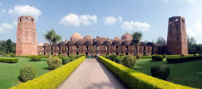চিত্র:Katra Masjid panoramic view.jpg - উইকিপিডিয়া