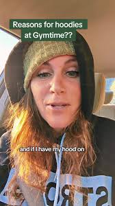 #stitch with @Emily 💙 Invisible Cloaks, they do exist...esp during the  lifts I might hit failure with safetys. What's your gym hoodie reason?! all  answers are fully respected 🙌🏼🫶🏼💪🏼 #gymhoodie #hoodie ...