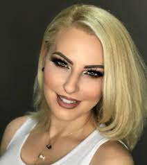 Deputetja boshnjake në kuvendin e kosovës, duda balje beson se frika e serbisë për shqipërinë e madhe është frik e vërtet. Beauty Lounge Rina Baliqi Duda Balje Hudabeauty Makeup Mua Makeupartist Makeupaddict Makeuplover Makeupforever Instamakeup Insta Makeup Rinabaliqimua Facebook