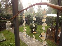 Aus Muscheln Ein Windspiel Basteln Windspiele Windspiele Diy Muschel Windspiel