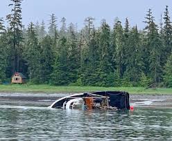 Boat Sinks In Wrangell Narrows South Of Petersburg Kfsk