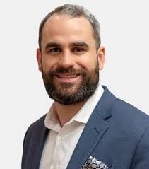 Sean Bemis's Instagram, Twitter & Facebook