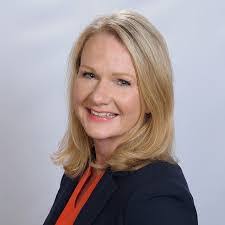 Julie Benes's Instagram, Twitter & Facebook