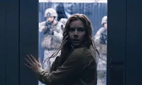 Banks is an expert in communication and new languages and the government cannot understand what the aliens want and. Amy Adams Tries To Save The World From Aliens In Tense Arrival Trailer