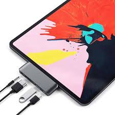 Satechi Aluminum Usb C Hub Compatible With Ipad Pro Surface Go And More Gadgetsin Ipad Pro Ipad Accessories Apple Ipad Pro