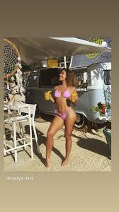 Nastya Nass (@nastya_nass_) Video Instagram Story from September 9, 2020 at  10:52 pm | Stories DB