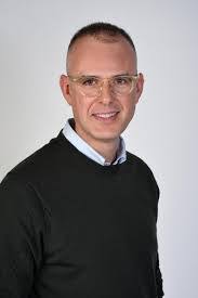 Daniel Santamaria's Instagram, Twitter & Facebook