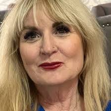 Diane Buell's Instagram, Twitter & Facebook