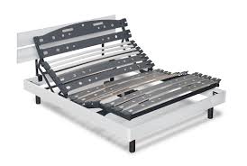 Si vous souhaitez acheter un lit électrique flambant neuf, il est important de prendre le temps de la réflexion vu les différences de prix entre certains sommiers motorisés et lits de relaxation. Sommier Electrique De Relaxation 140x190 Tete De Lit Imitation Frene Blanc