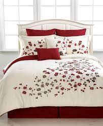 Laurel 8 Piece Queen Comforter Set Bed In A Bag Bed Bath Macy S Comforter Sets Designer Bed Sheets Bedroom Comforter Sets