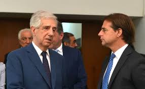 Tabare vazquez on wn network delivers the latest videos and editable pages for news & events, including entertainment, music, sports, science and more, sign up and share your playlists. Vazquez Recomienda Al Gobierno Profundizar Medidas Contra El Coronavirus Noticias Uruguay Lared21 Diario Digital