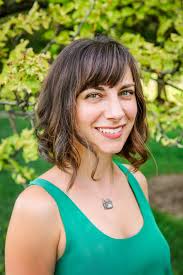 Amanda Bourgeois's Instagram, Twitter & Facebook