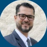 Leonela Espinal's Instagram, Twitter & Facebook