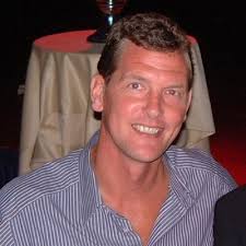 Gary Gillespie (@DizGillespie2)