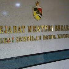 Door to door, drop off. Pejabat Menteri Besar Negeri Sembilan Seremban Negeri Sembilan